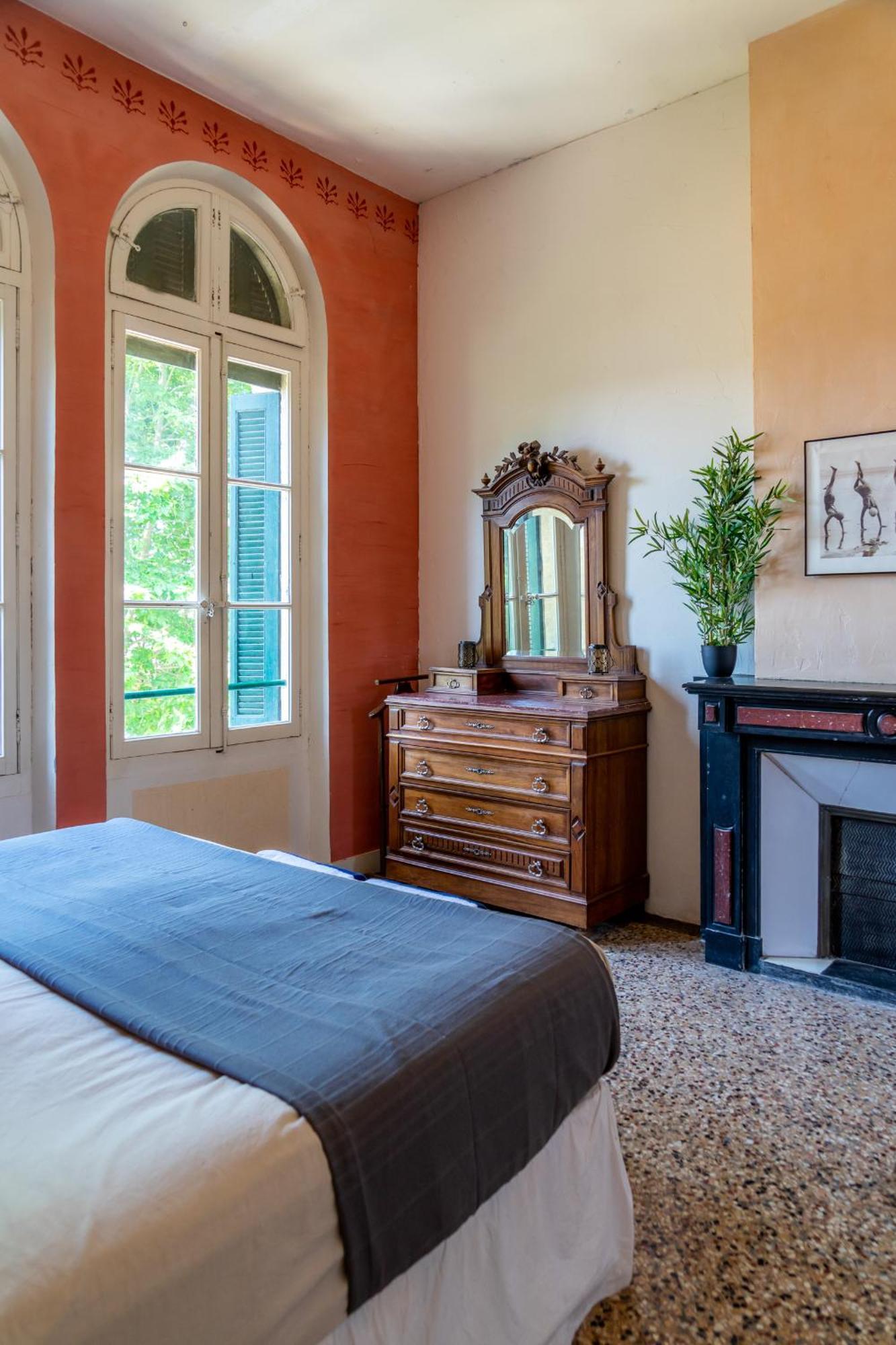 Ultimate Relaxation For Family Or Group At Renowned Couvent Des Ursulines, A Tranquil Escape In Historic Pezenas Pézenas Quarto foto