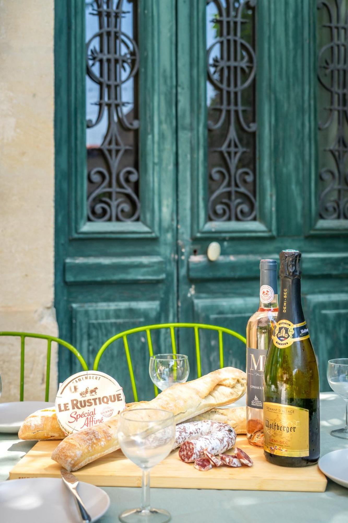 Ultimate Relaxation For Family Or Group At Renowned Couvent Des Ursulines, A Tranquil Escape In Historic Pezenas Pézenas Quarto foto