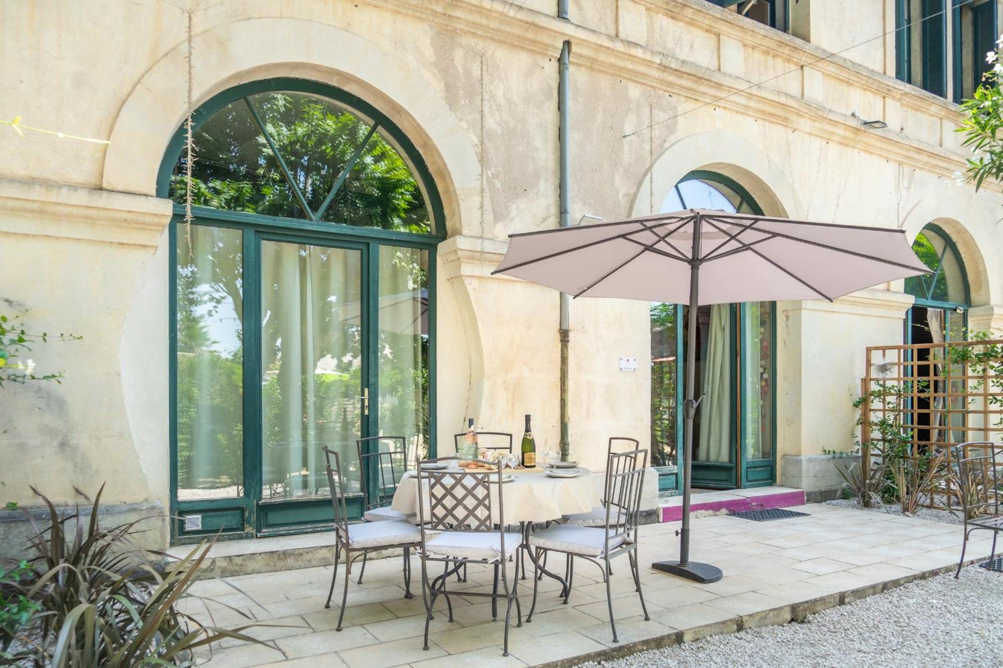 Ultimate Relaxation For Family Or Group At Renowned Couvent Des Ursulines, A Tranquil Escape In Historic Pezenas Pézenas Quarto foto