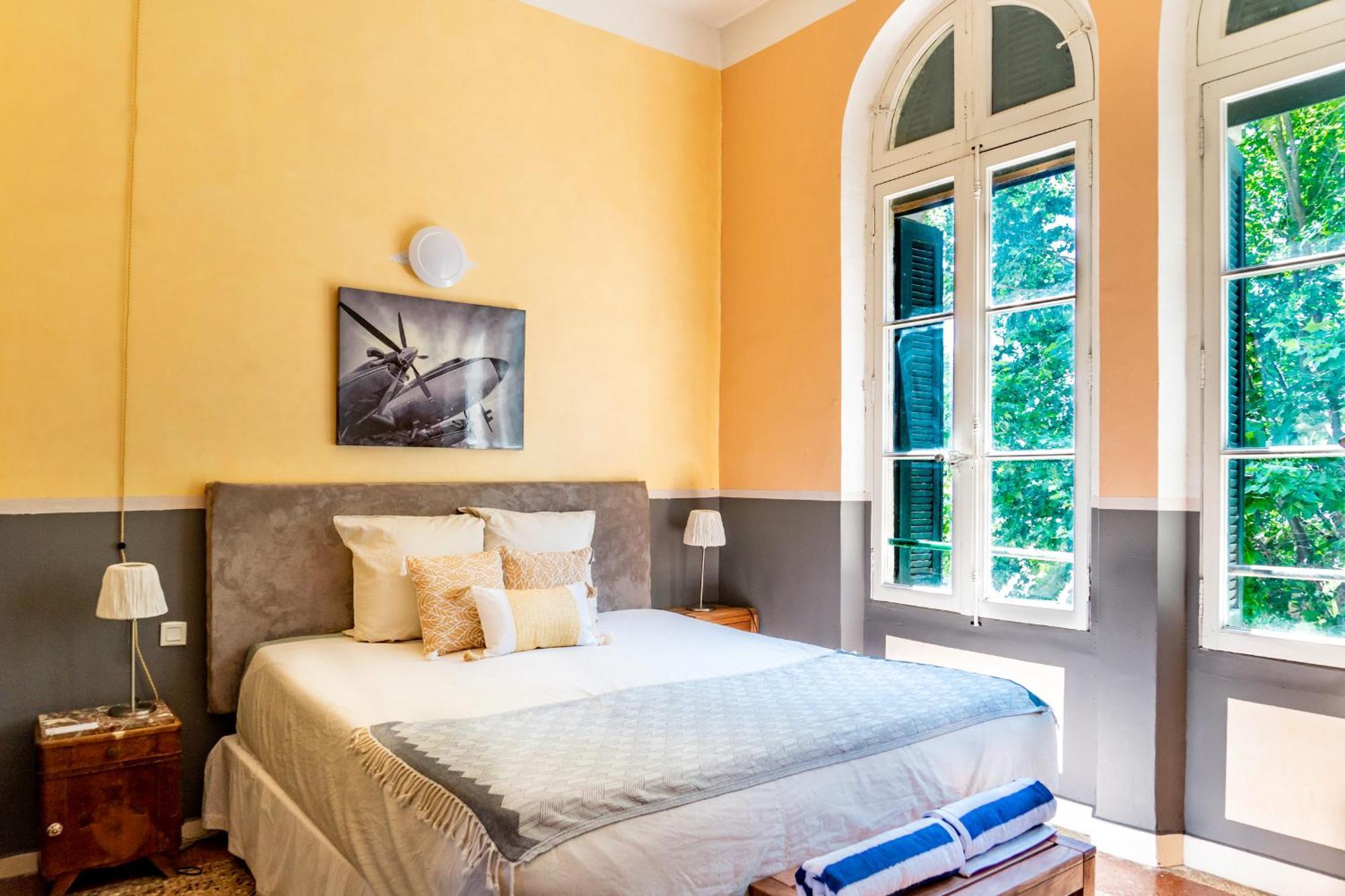 Ultimate Relaxation For Family Or Group At Renowned Couvent Des Ursulines, A Tranquil Escape In Historic Pezenas Pézenas Quarto foto