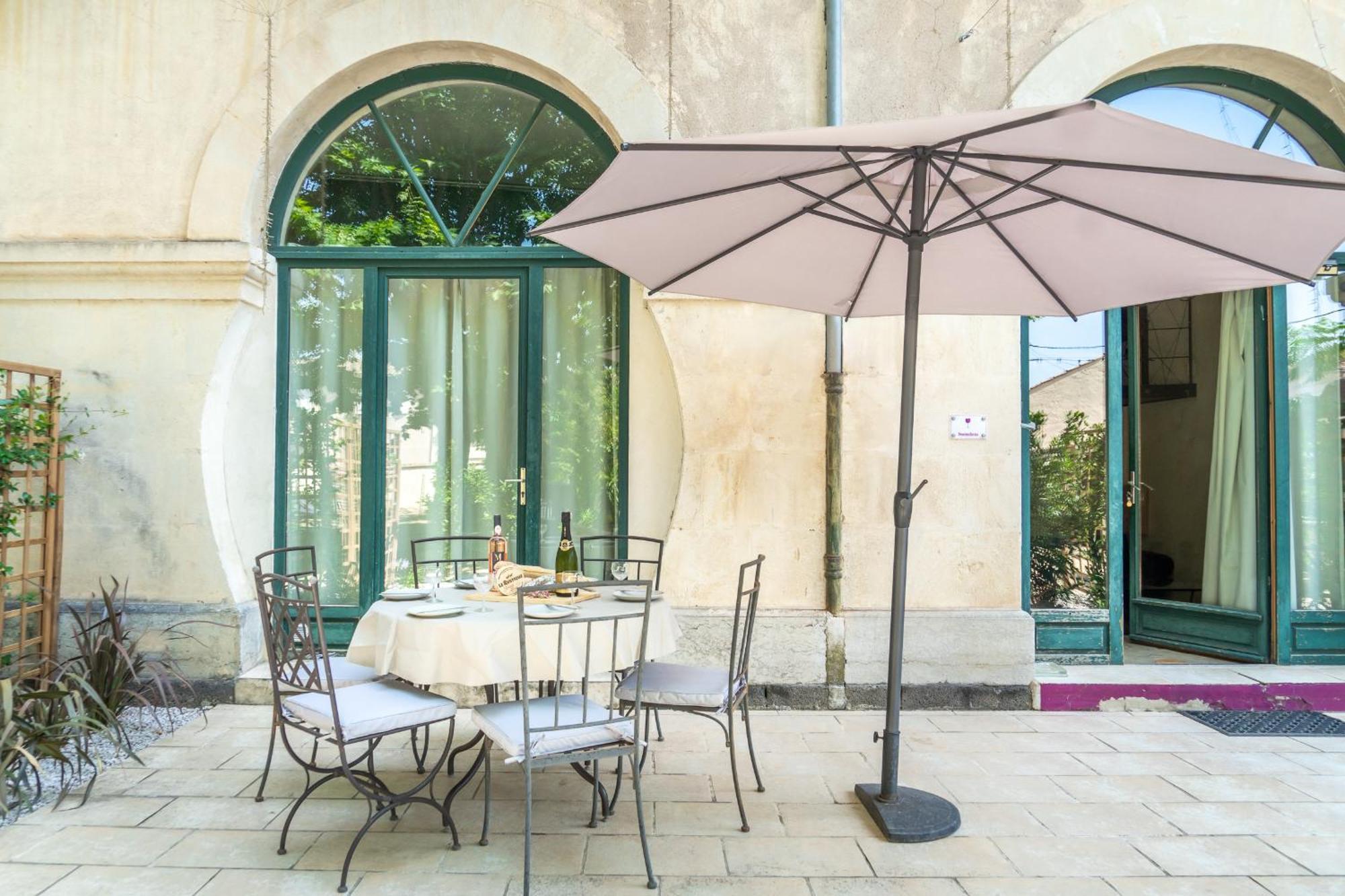 Ultimate Relaxation For Family Or Group At Renowned Couvent Des Ursulines, A Tranquil Escape In Historic Pezenas Pézenas Quarto foto